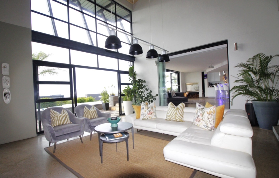 5 Bedroom Property for Sale in Humerail Eastern Cape